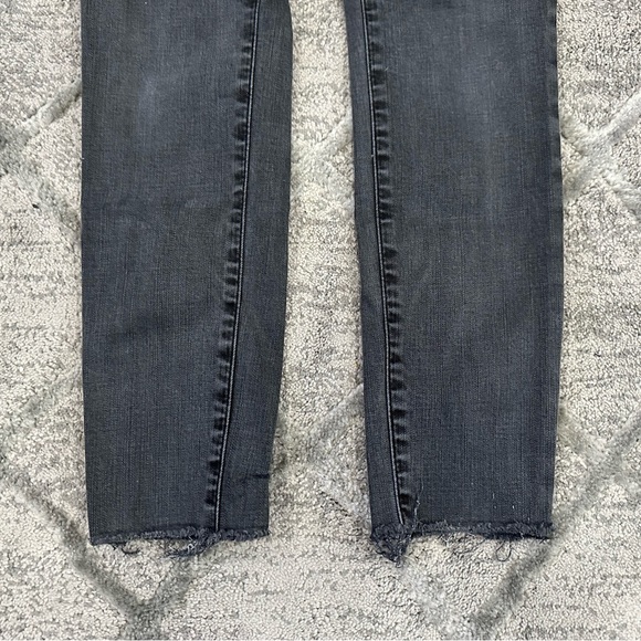 Frame Le Skinny de Jeanne Oxshott 25 - Picture 7 of 7